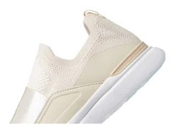 Athletic Propulsion Labs (APL) Techloom Bliss 10 Athletic Propulsion Labs (APL) Techloom Bliss -Steve Madden Shop 61Ep22BrXL