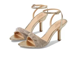 Jewel Badgley Mischka April