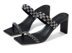 Chinese Laundry Yessenia