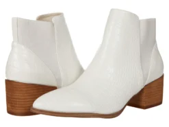 Chinese Laundry Finn